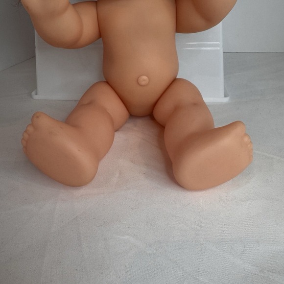 Cabbage Patch Doll Hard Body Red Hair Brown Eyes - Picture 4 of 9